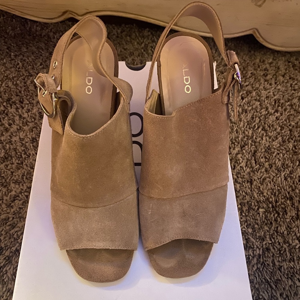 ALDO Suede bootie/ heels. Size 9.